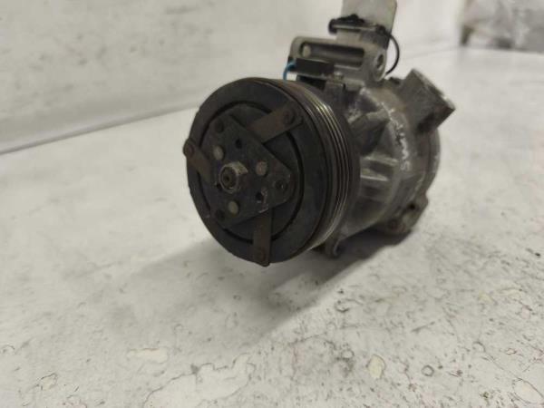 COMPRESSEUR DE CLIMATISATION SUZUKI - Vue 3